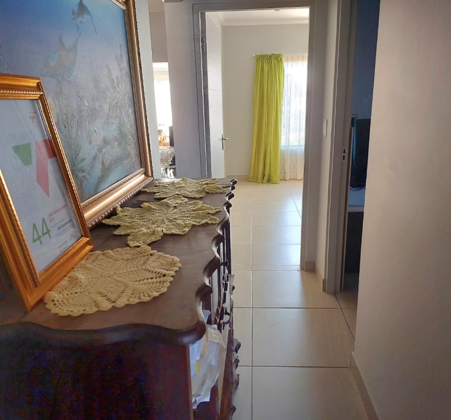 2 Bedroom Property for Sale in Ifafi North West
